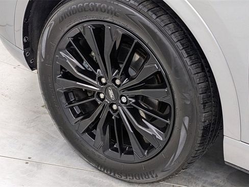 Certified 2023 Ford Escape ST-Line Elite image 4