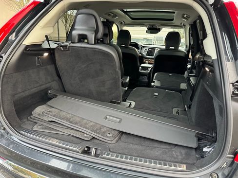 Used 2022 Volvo XC90 T8 Inscription Expression w/ Advanced Package image 30