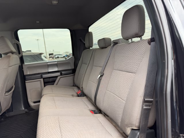 Used 2022 Ford F250 XLT w/ XLT Premium Package AWD/4WD image 18