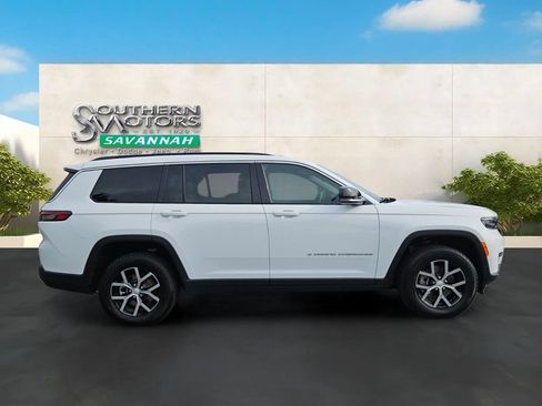 Used 2025 Jeep Grand Cherokee L Limited AWD/4WD image 6