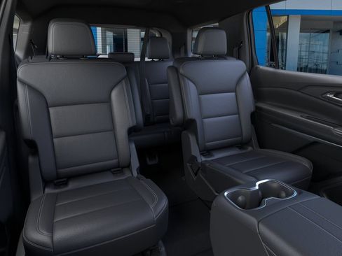 New 2026 Chevrolet Traverse LT FWD image 17