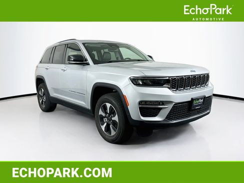 Used 2023 Jeep Grand Cherokee 4WD 4xe image 1