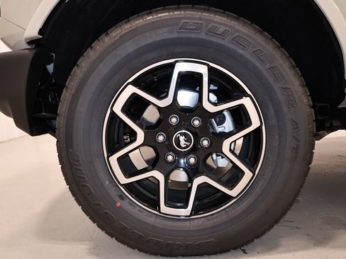 New 2026 Ford Bronco Outer Banks AWD/4WD image 34