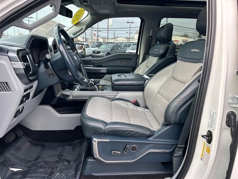 Used 2021 Ford F150 Limited image 7