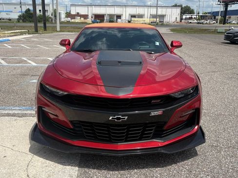 Used 2019 Chevrolet Camaro SS RWD image 8