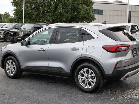 Certified 2023 Ford Escape Active AWD/4WD image 28