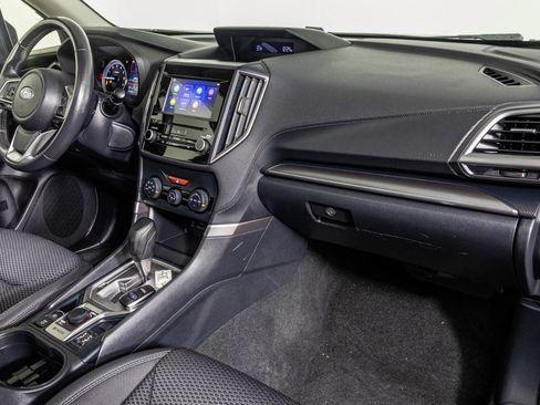 Used 2022 Subaru Forester Premium image 46