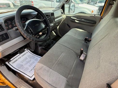 Used 2001 Ford F350 XL image 11