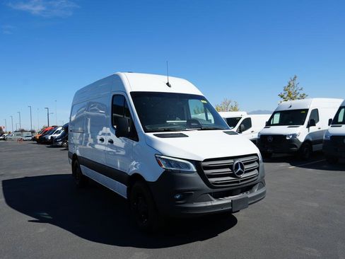 New 2025 Mercedes-Benz Sprinter 2500 image 4
