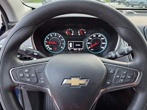 Used 2024 Chevrolet Equinox LS w/ Driver Confidence II Package FWD image 30