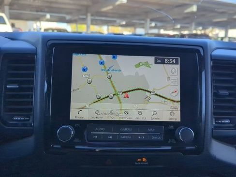 Used 2022 Nissan Frontier PRO-4X image 7