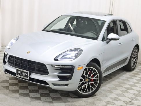 Used 2017 Porsche Macan GTS AWD/4WD image 5