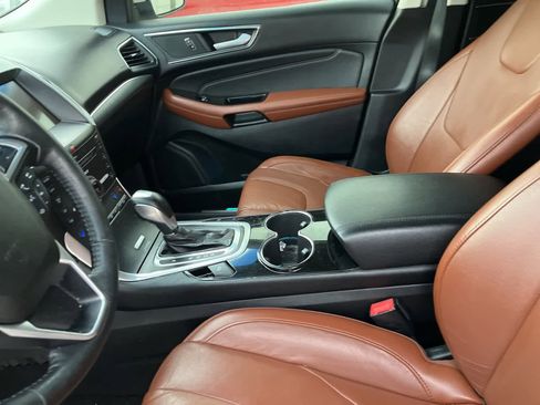 Used 2016 Ford Edge Titanium w/ Equipment Group 302A image 25