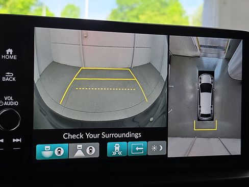 Certified 2023 Honda Pilot Elite image 24
