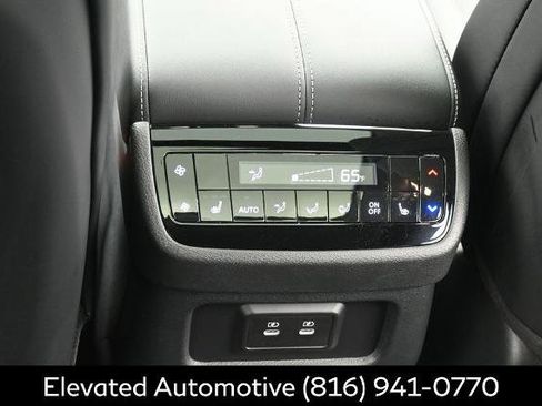 Certified 2026 INFINITI QX60 Luxe w/ Family Package AWD/4WD image 16