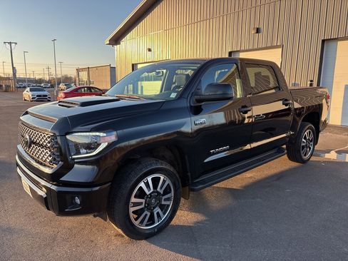 Used 2020 Toyota Tundra image 9