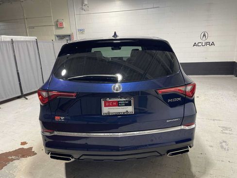 Used 2022 Acura MDX w/ Technology Package AWD/4WD image 5