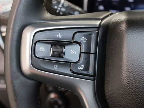 Used 2023 Chevrolet Silverado 1500 LT image 23