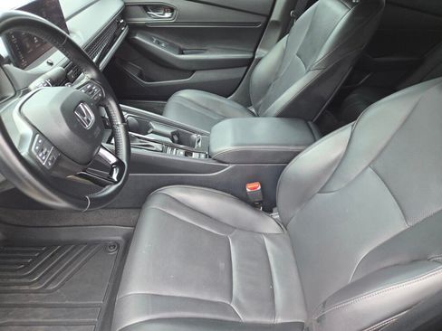 Certified 2025 Honda Accord Sport image 11