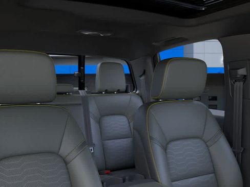 New 2026 Chevrolet Colorado ZR2 w/ Technology Package image 24