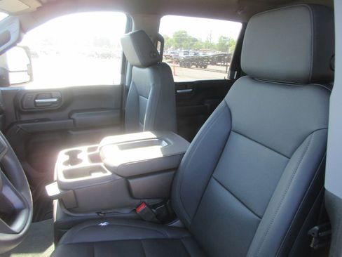 New 2026 GMC Sierra 2500 Pro AWD/4WD image 13