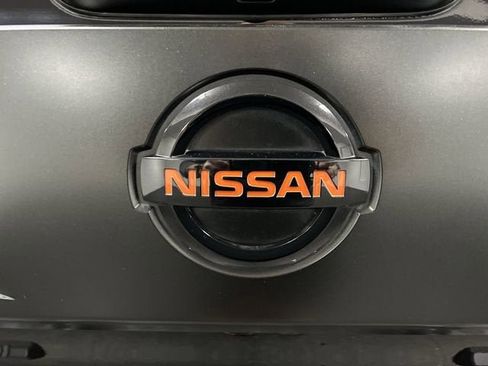 Used 2021 Nissan Titan PRO-4X w/ Pro-4x Convenience Package AWD/4WD image 32