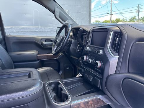 Used 2020 GMC Sierra 1500 Denali w/ Denali Ultimate Package AWD/4WD image 31