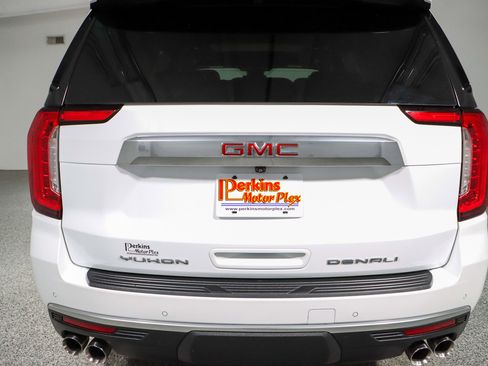 Used 2023 GMC Yukon Denali image 8