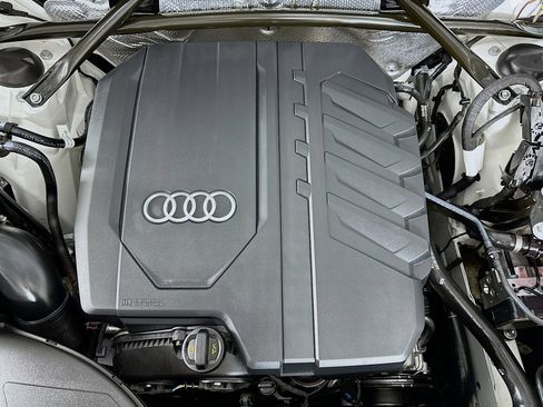 Used 2021 Audi Q5 Premium Plus image 13