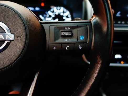 Certified 2023 Nissan Rogue SV w/ SV Premium B Package AWD/4WD image 25