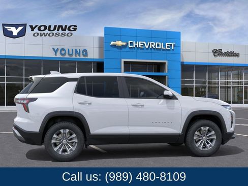 New 2026 Chevrolet Equinox LT w/ Convenience Package II FWD image 5