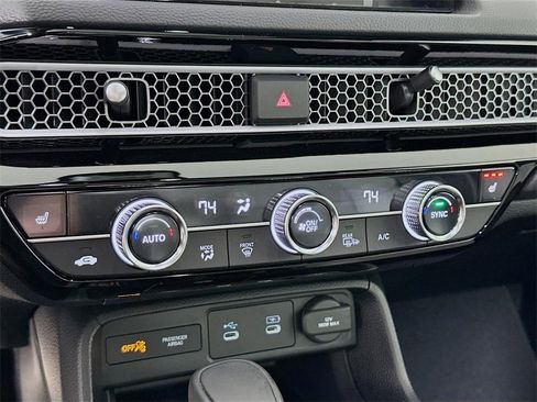 Used 2025 Honda Civic Sport Touring image 14