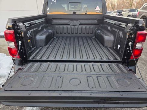 New 2026 Ford Maverick Lariat w/ Black Appearance Package image 24