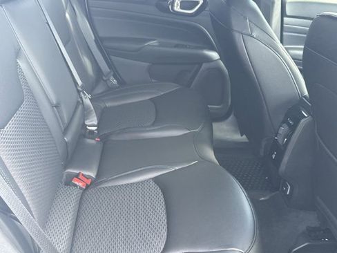 New 2026 Jeep Compass Latitude image 16