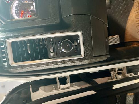 Used 2022 RAM 1500 Warlock w/ Electronics Group AWD/4WD image 10