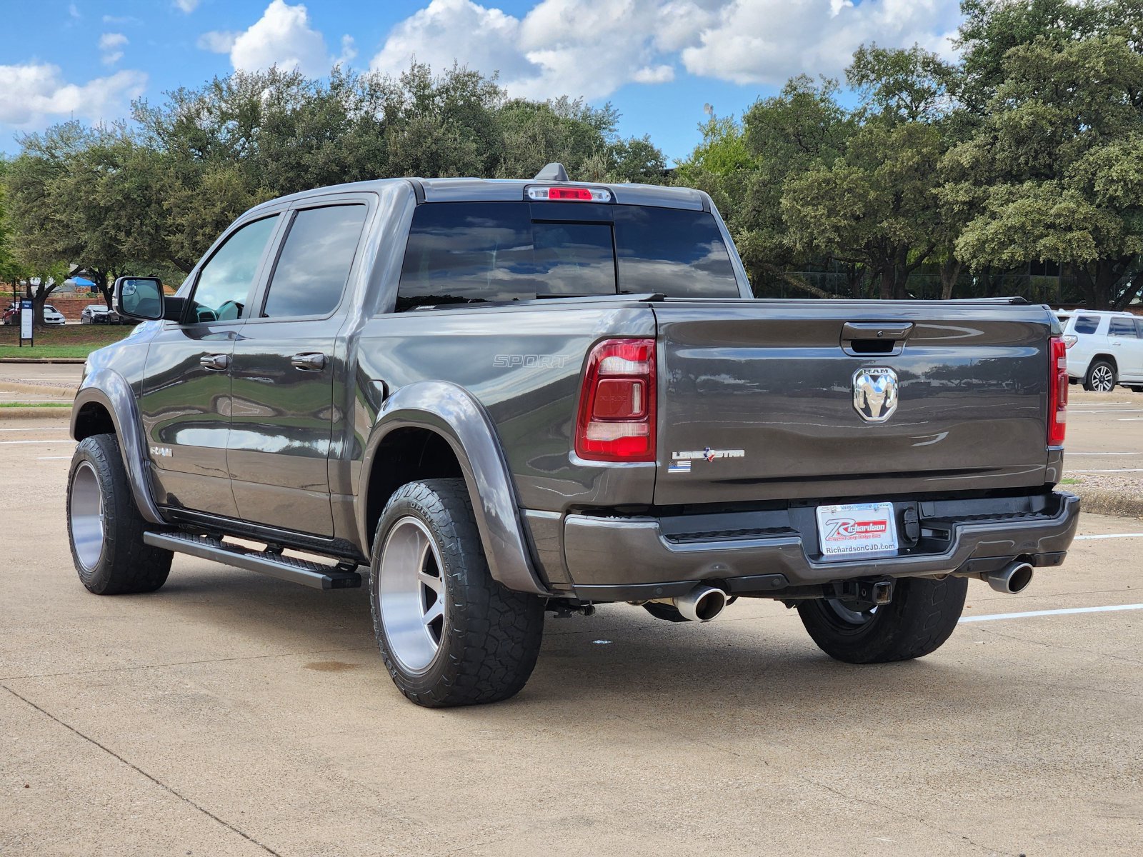 Used 2020 RAM 1500 Lone Star RWD image 4
