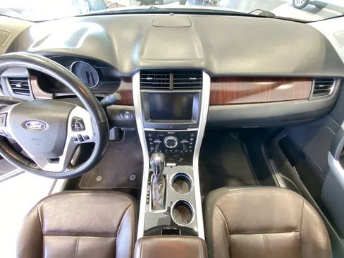 Used 2013 Ford Edge Limited AWD/4WD image 23