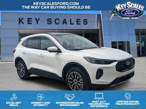 New 2025 Ford Escape SE w/ PHEV Premium Package image 1
