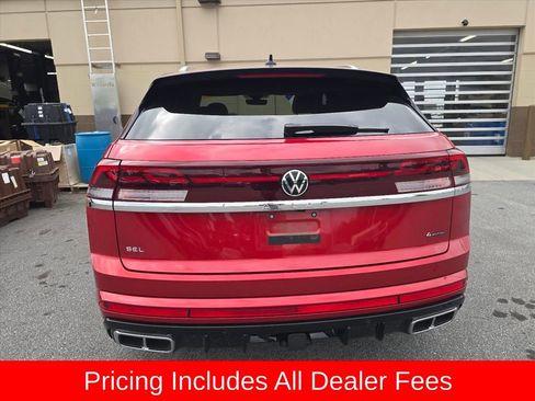 Used 2024 Volkswagen Atlas Cross Sport SEL R-Line AWD/4WD image 6