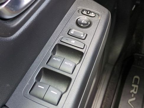 Used 2025 Honda CR-V EX image 20