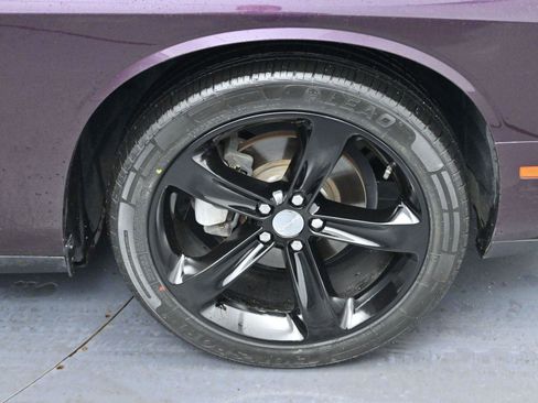 Used 2021 Dodge Challenger SXT w/ Blacktop Package image 33