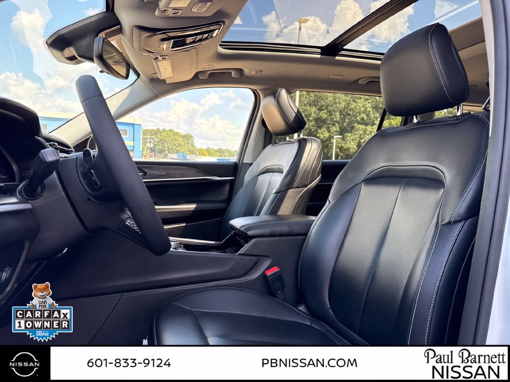 Used 2023 Jeep Grand Cherokee L Limited AWD/4WD image 18