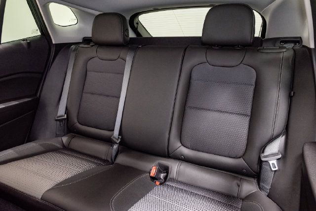 Used 2025 Chevrolet Trax LT w/ Driver Confidence Package FWD image 23