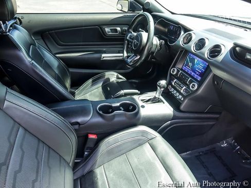 Used 2021 Ford Mustang GT Premium w/ Equipment Group 401A RWD image 22