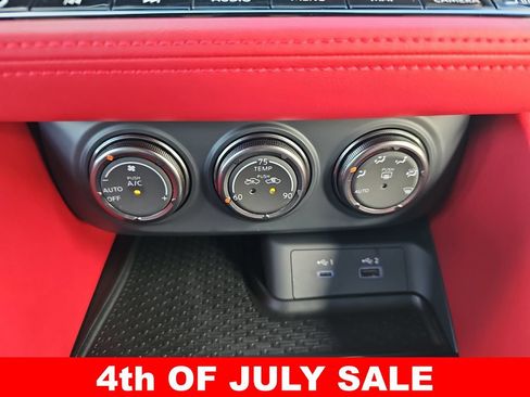 Used 2025 Nissan Z Performance w/ Floor Mat Package RWD image 20