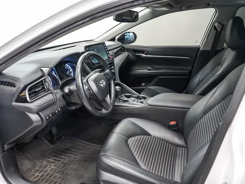 Used 2024 Toyota Camry SE w/ Audio Upgrade Package FWD image 18