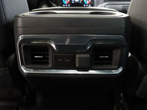 Used 2022 GMC Sierra 1500 AT4 w/ AT4 Preferred Package AWD/4WD image 30