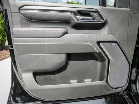 Used 2026 GMC Sierra 2500 AT4X AWD/4WD image 14