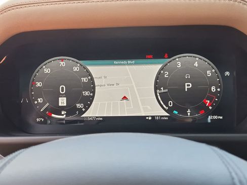 Certified 2025 Land Rover Defender 130 V8 AWD/4WD image 35