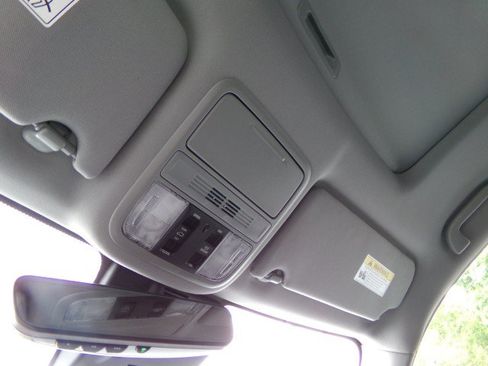 Used 2020 Honda Pilot EX-L image 25